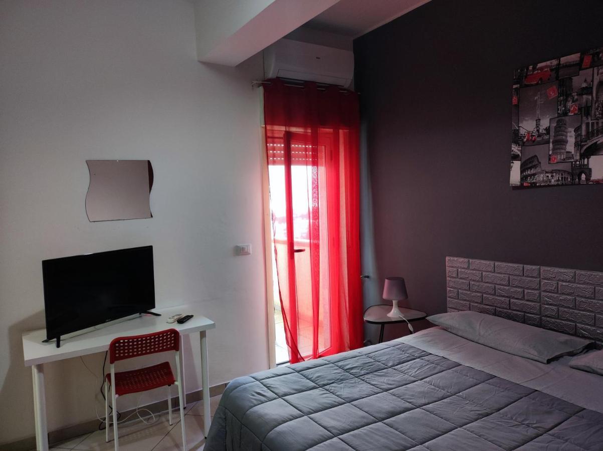 Bed And Breakfast Oasi Reggio di Calabria Bagian luar foto