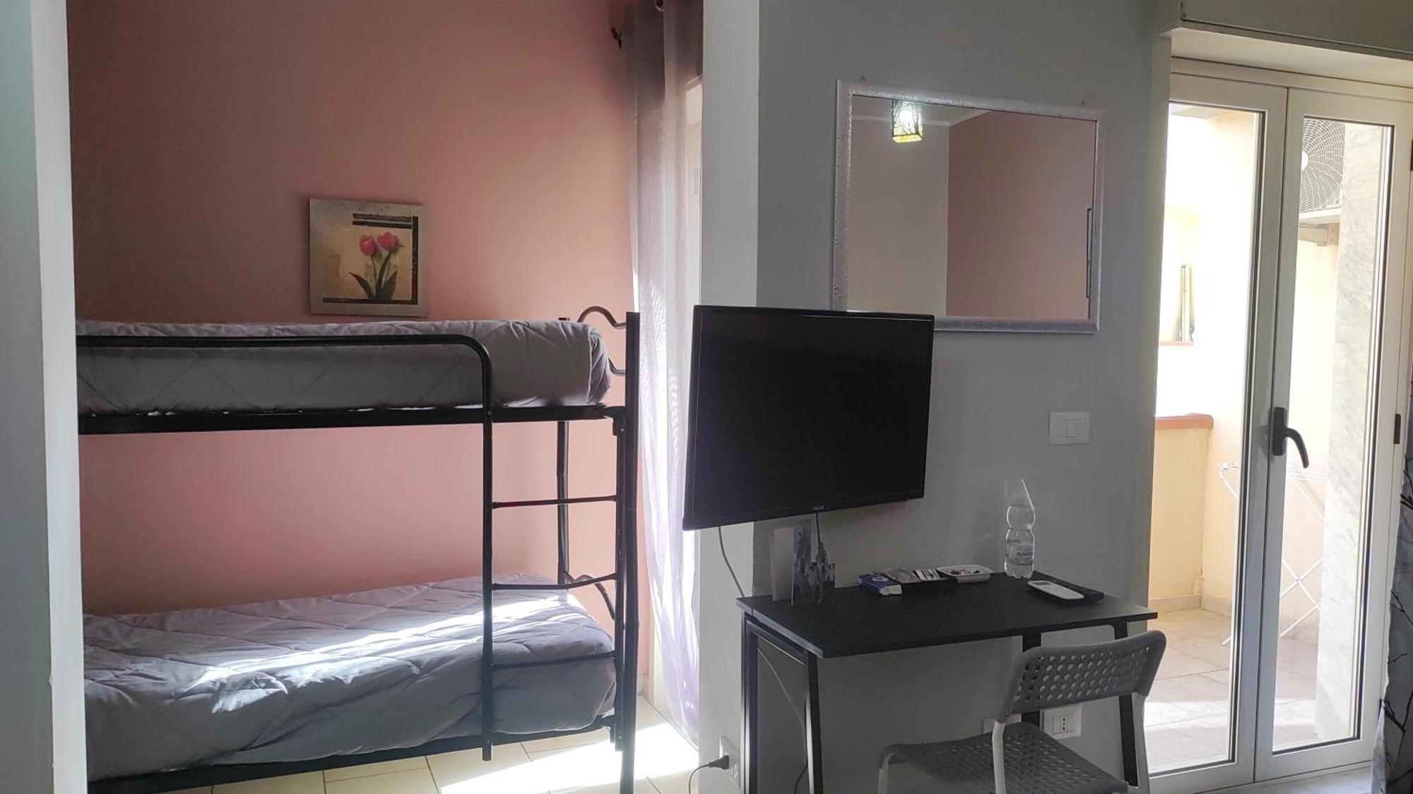Bed And Breakfast Oasi Reggio di Calabria Ruang foto