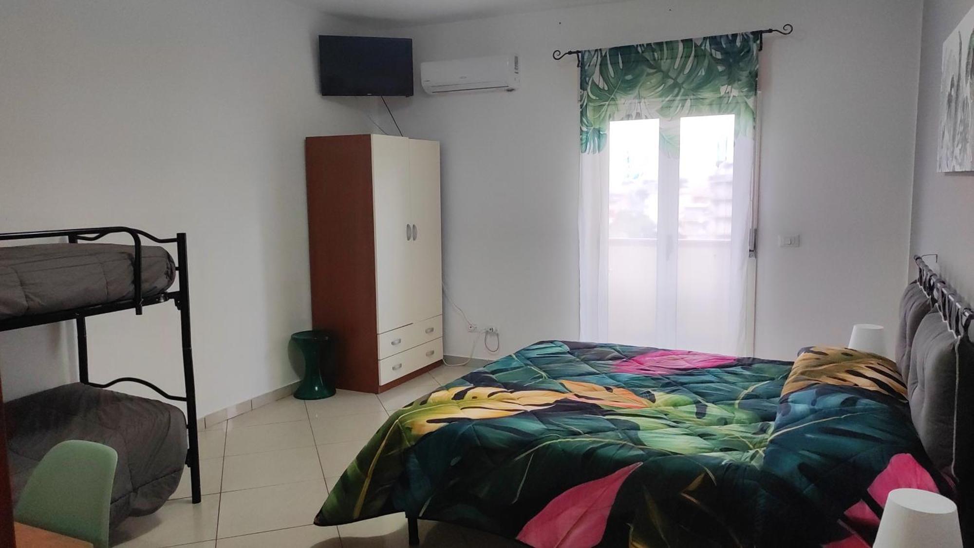 Bed And Breakfast Oasi Reggio di Calabria Bagian luar foto